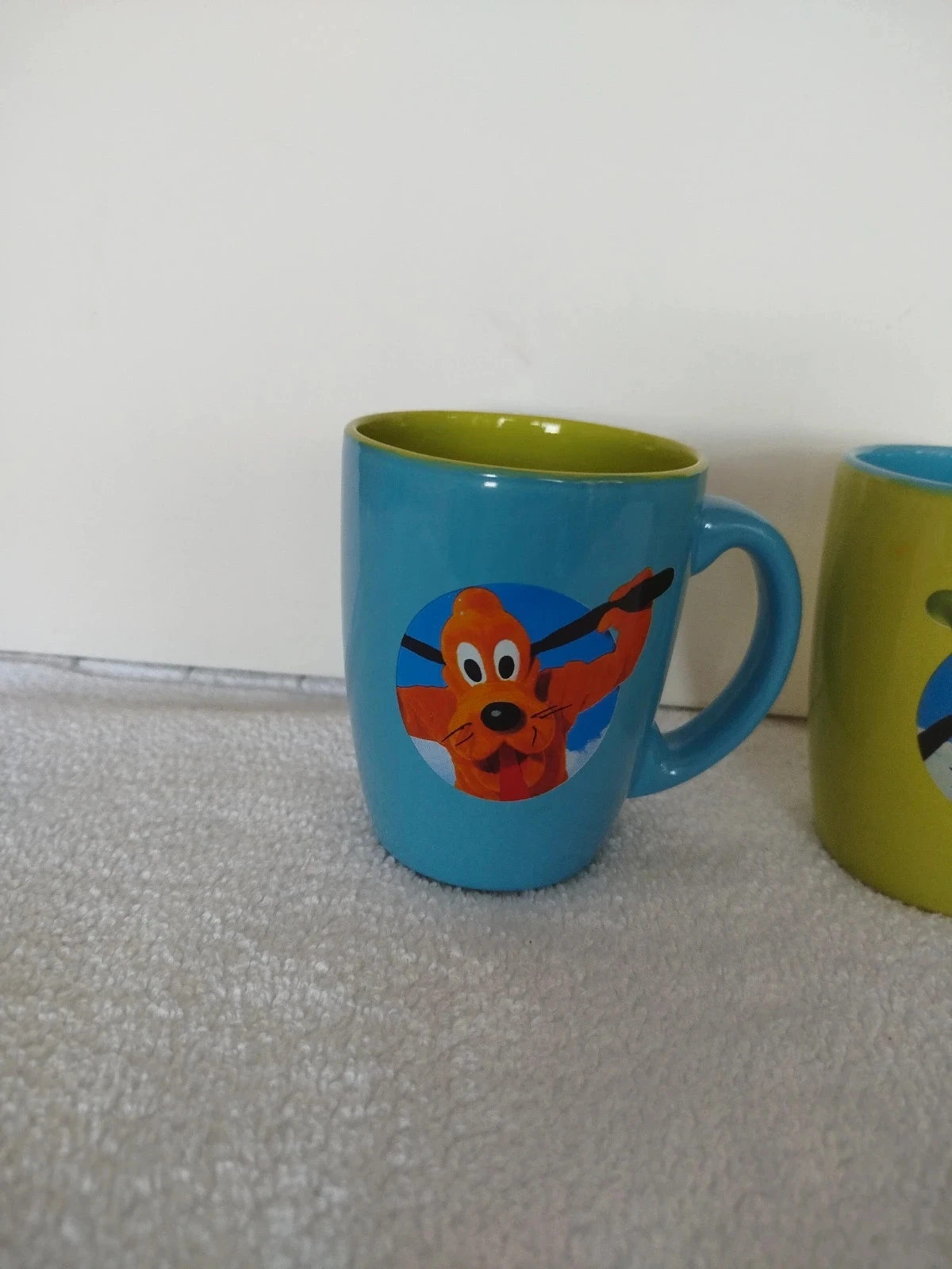 Caneca Disneyland Paris Dingo e Pluto Esso – photo 2